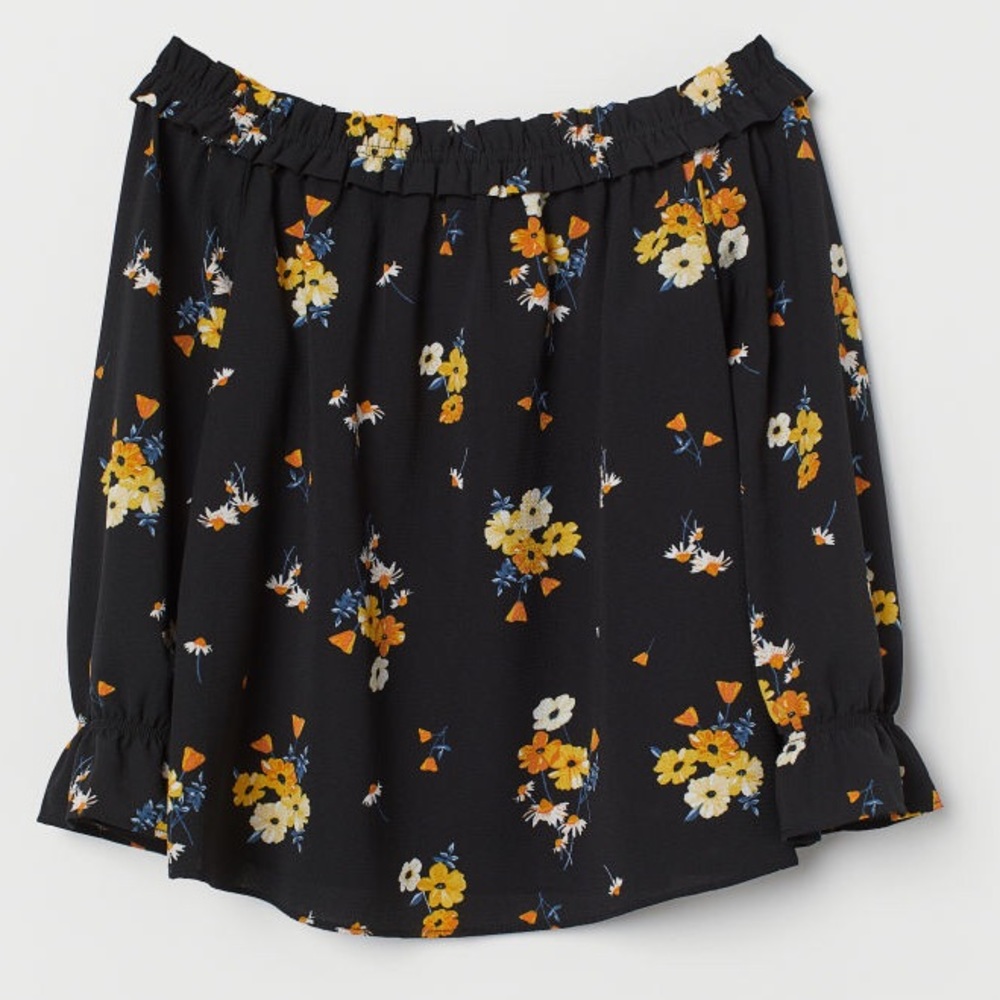 H&M Off-the-Shoulder Blouse - BNWT